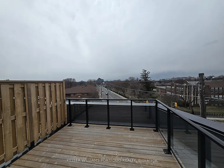 35 Birchcliff Ave #9 — Photo 32