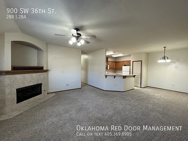 900 SW 36th St — Photo 11