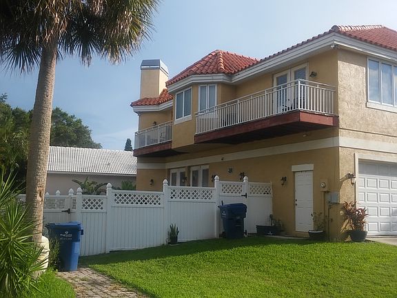Street Back View