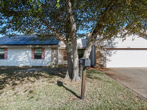 2904 Gallagher Dr, Panama City, FL 32405