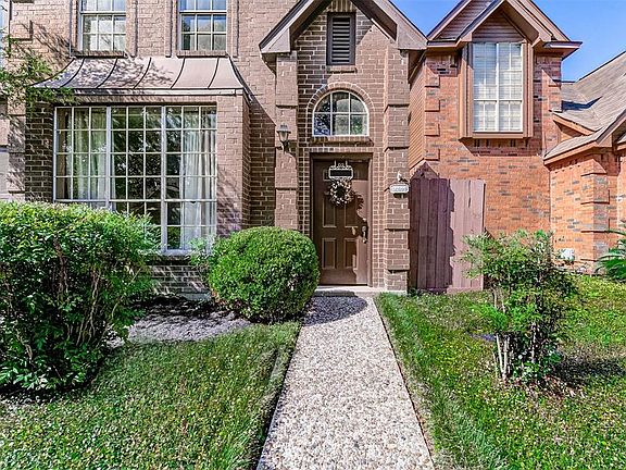 4th image of 6712 Queensclub Dr