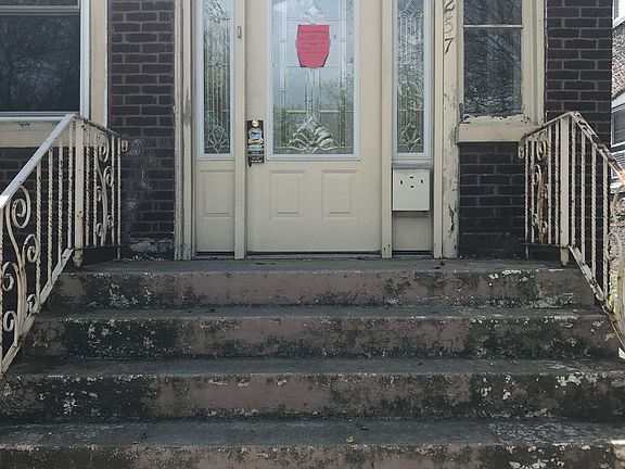 2nd image of 2257 Burr Oak Ave