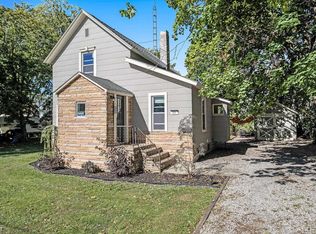 103 E John St, Durand, MI