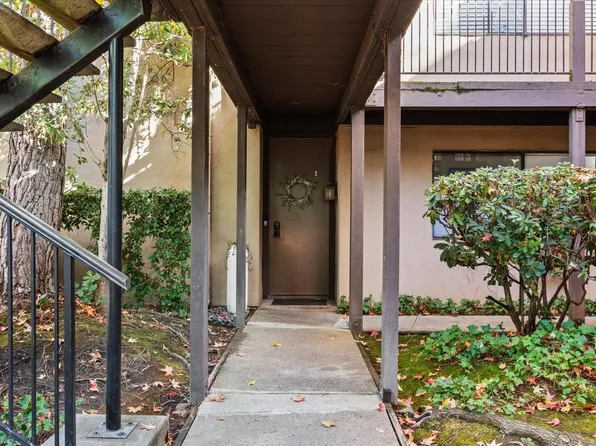 608 Woodside Sierra Unit 1, Sacramento, CA 95825