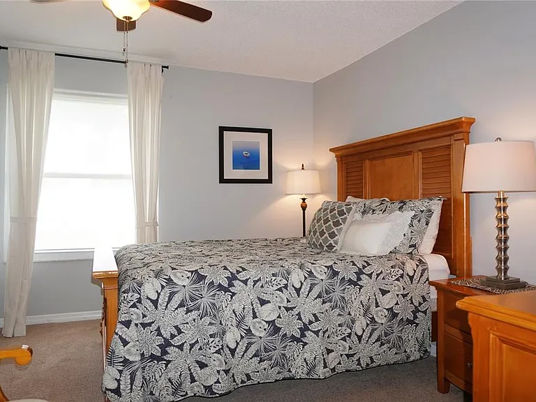 4337 Tahitian Gardens Cir #F — Photo 12