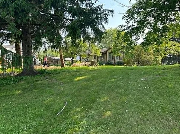 1762 Gish Rd, Manheim, PA 17545
