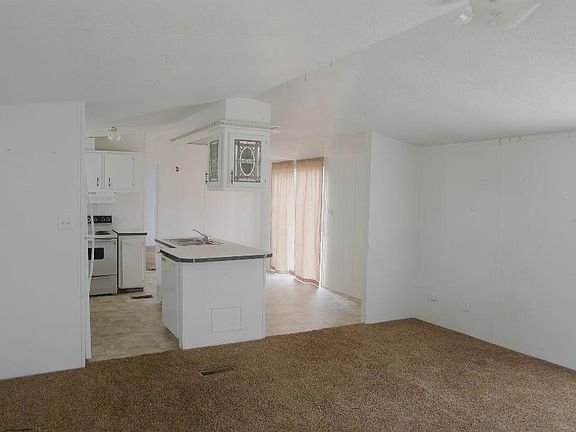 4th image of 177 Private Road 6103