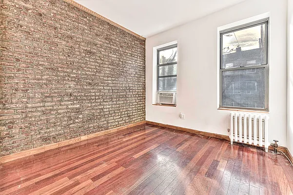 Rented by REAL New York | media 49