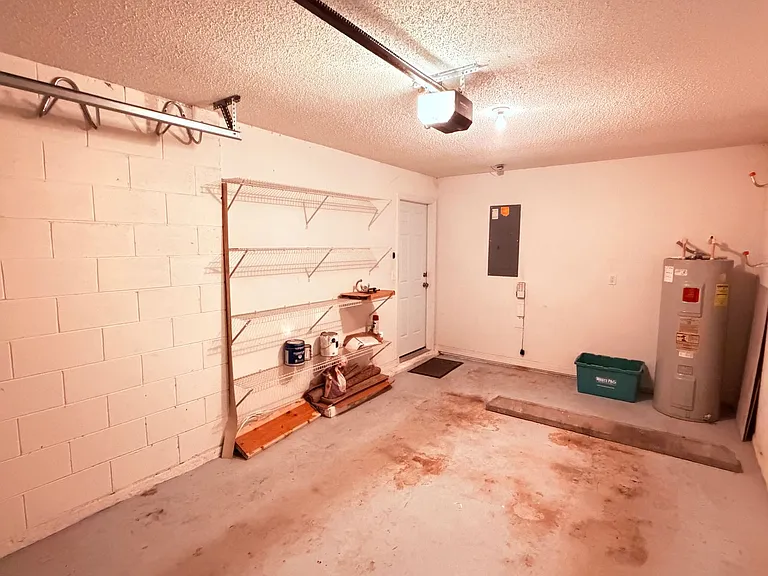 13054 Lexington Summit St — Photo 26