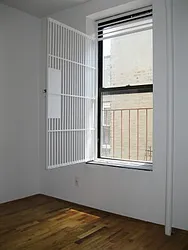 Rented by Tower Brokerage