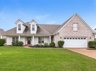 4199 Sidlehill Dr, Olive Branch, MS 38654