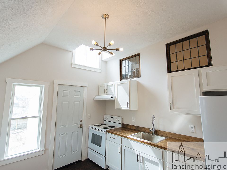 1st image of 322 E Hillsdale St #2-322.5