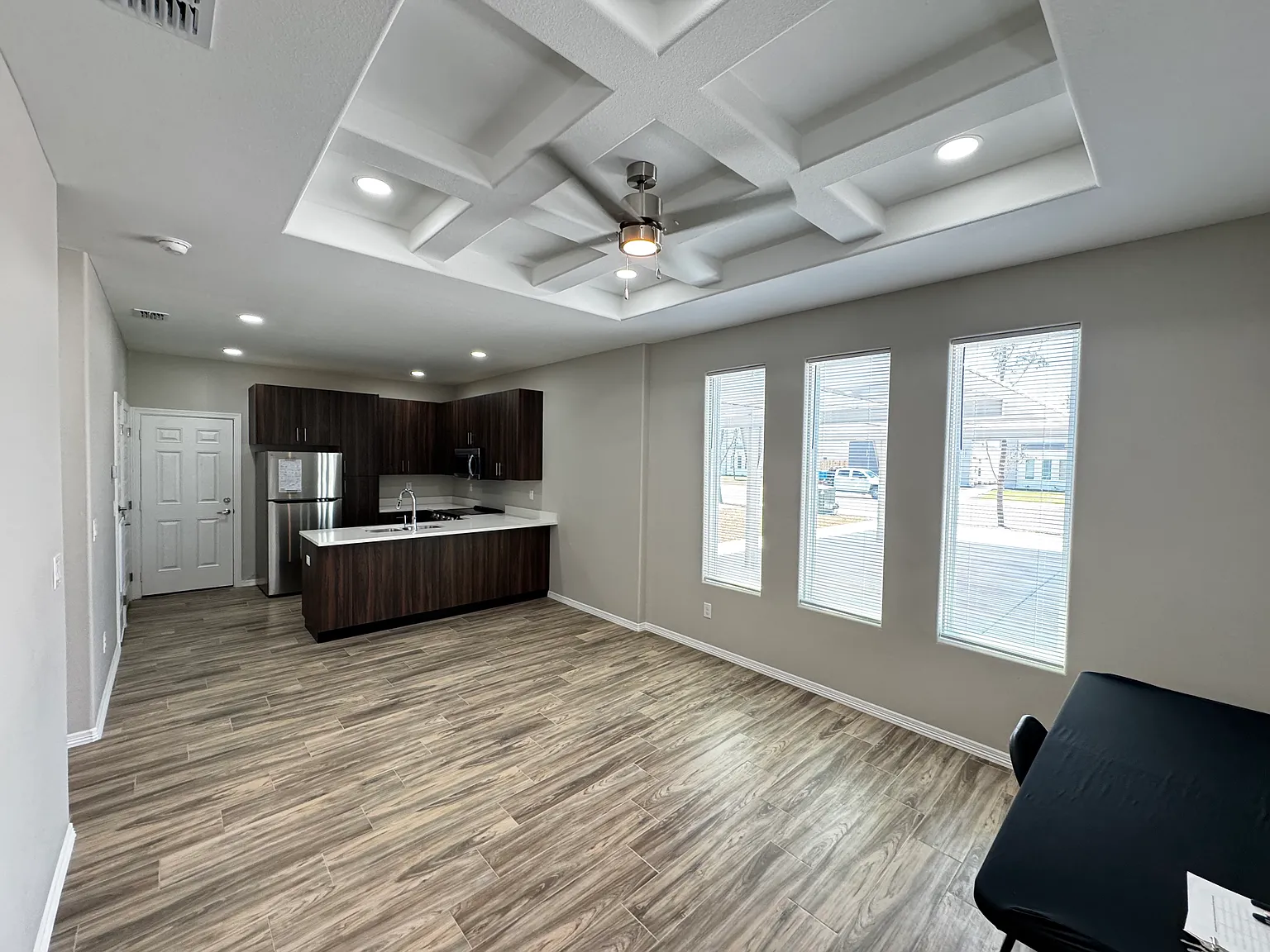 4204 Walnut Ave — Photo 3