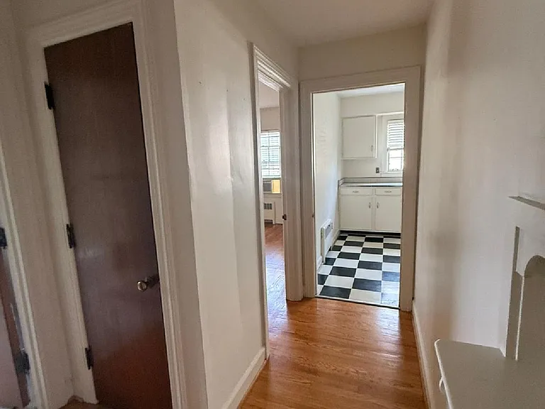 237 McDowell Rd #4 — Photo 12