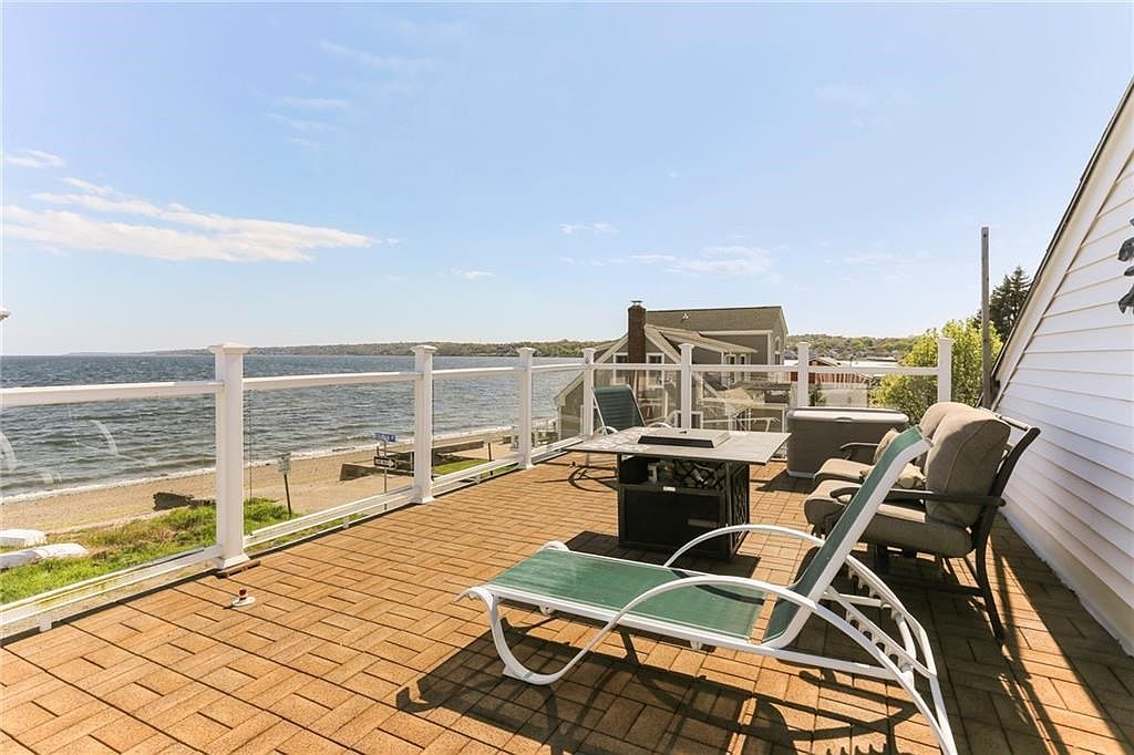 431 Park Ave, Portsmouth, RI 02871 Zillow