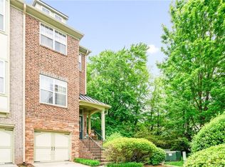 1996 Cobblestone Cir, Atlanta, GA 30319