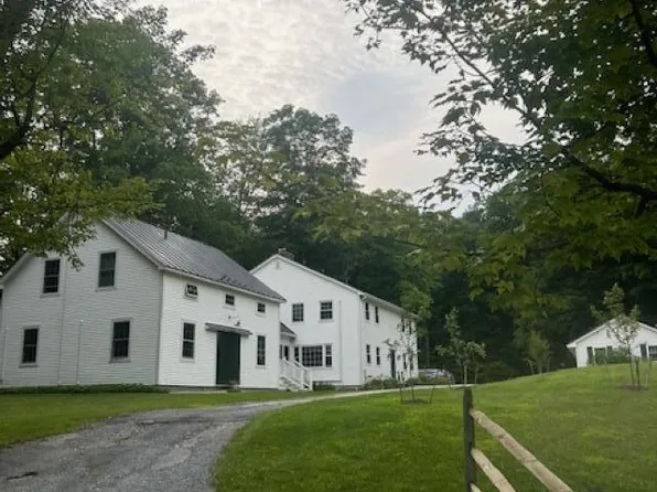 557 Bennett Hill Road, Shaftsbury, VT 05262