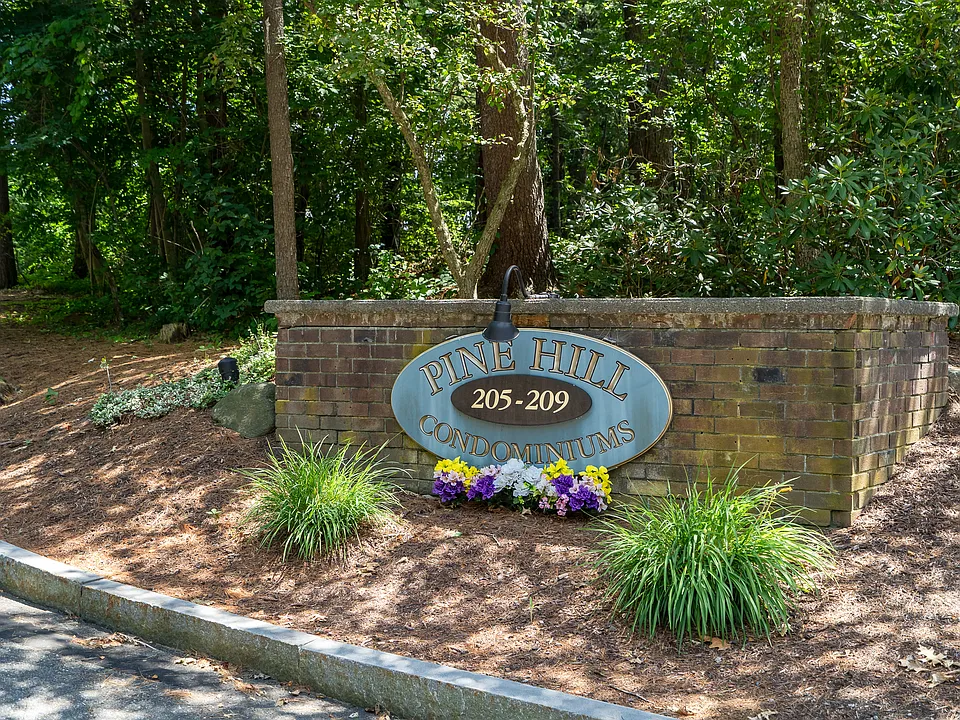 209 Great Rd #31