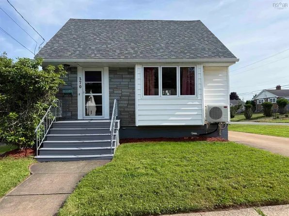 370 Victoria Ave, New Glasgow, NS B2H 1W5