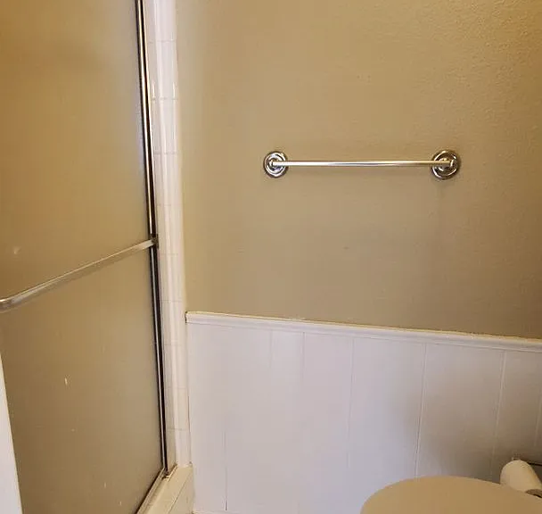 216 Justin Dr — Photo 16