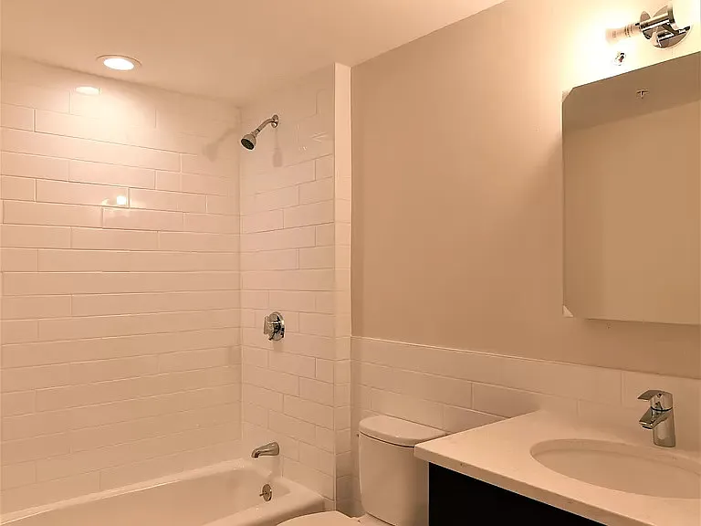 31 Glenville Ave #A — Photo 1