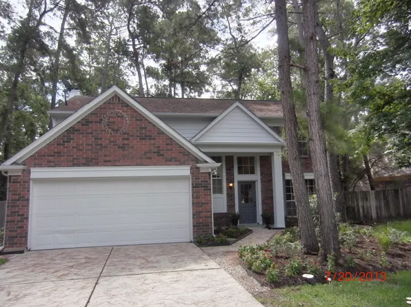 18 Cottage Grove Pl, Spring, TX 77381