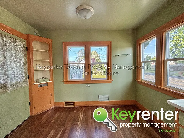 3739 Fawcett Ave — Photo 9