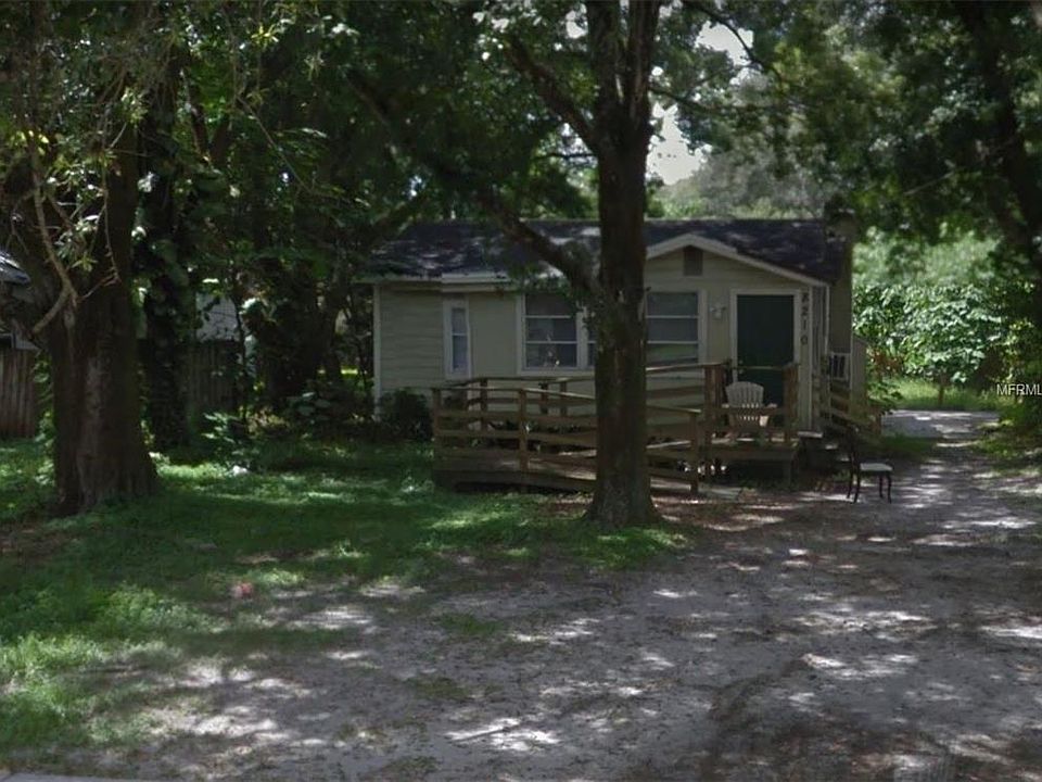 1st image of 8210 N 17th St