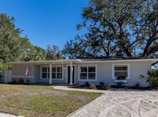1320 Oak St, Nokomis, FL 34275