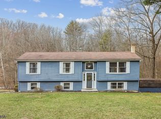 2 Elm Ct, Montague, NJ 07827
