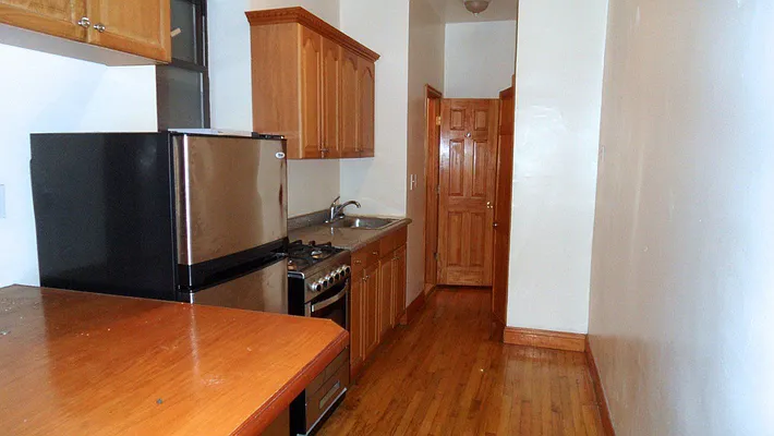 Rented by Bohemia Realty Group | media 7