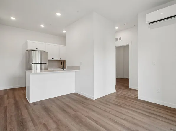 River Park Apartments