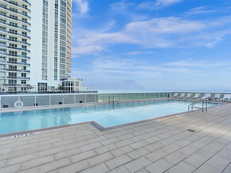15811 Collins Ave #3302 — Photo 54