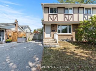10 McDougall Dr, Thorold, ON L2V 4C4
