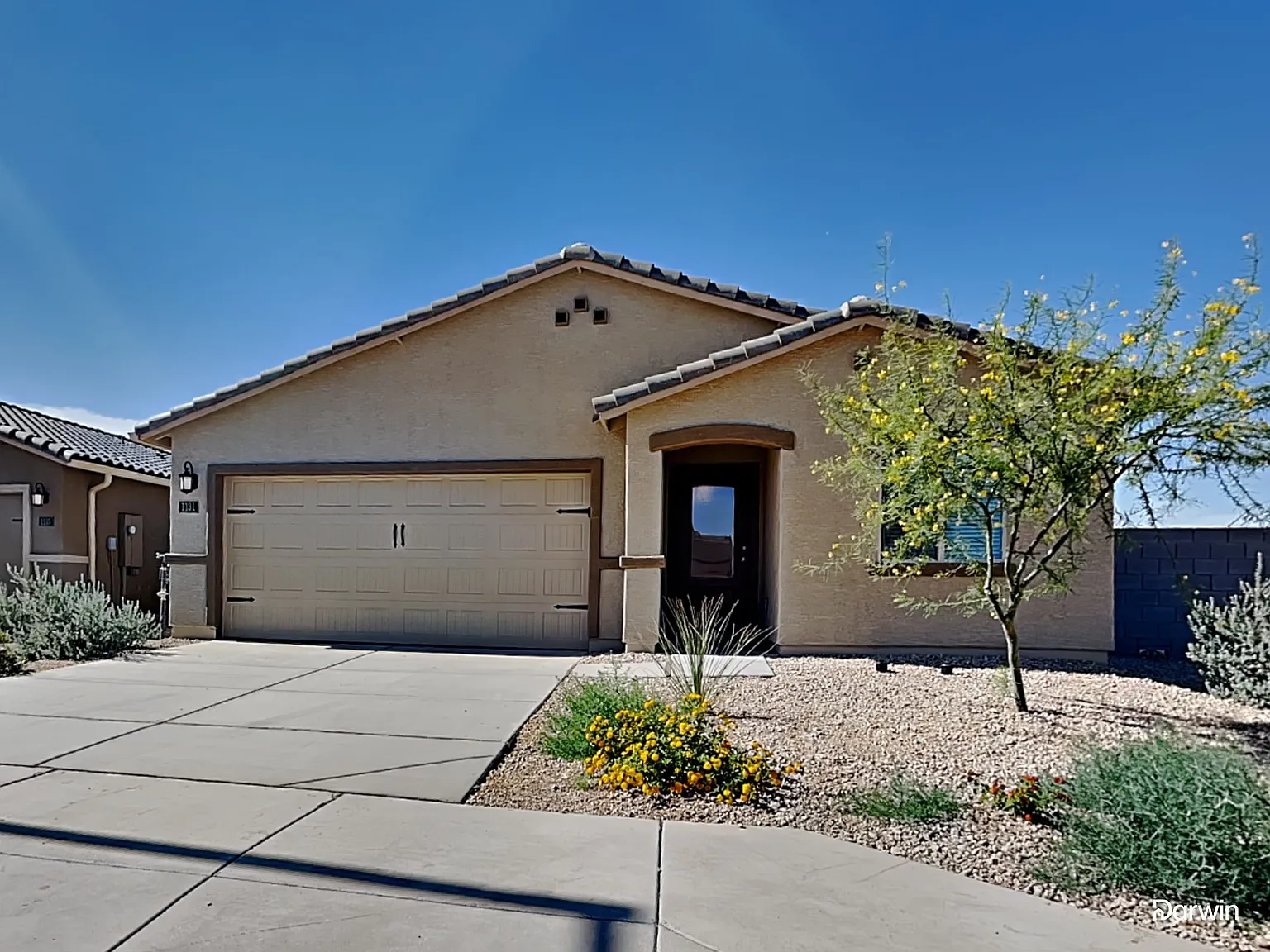 3 bed, 2.0 bath, 1115 sqft, $1,595 — Photo 1