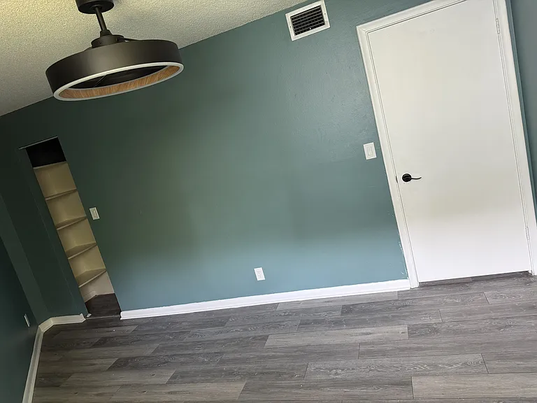 1850 N Congress Ave #207 — Photo 7