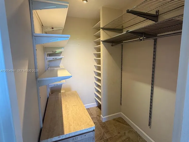 1600 SE 15th St #601 — Photo 36