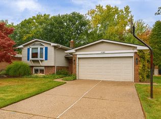 43120 Hanford Rd, Canton, MI 48187
