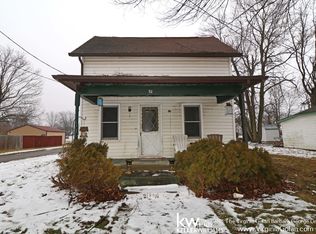 92 Pleasant St, Milford Center, OH 43045