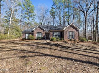 2228 Tarance Ln, Florence, MS 39073