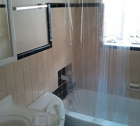 3rd image of 7070 Lillian Ave