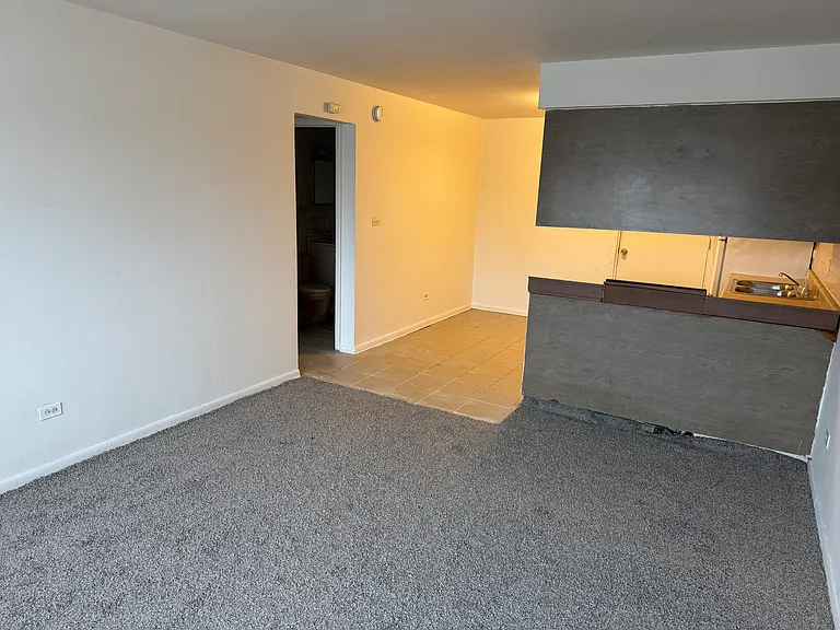 900 S 2nd Ave #106 — Photo 6
