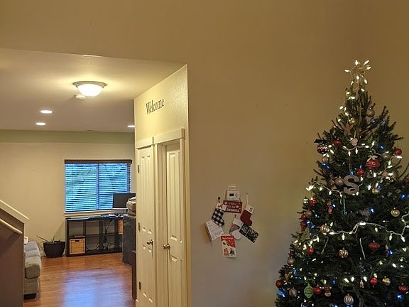 2nd image of 8212 83rd Pl NE