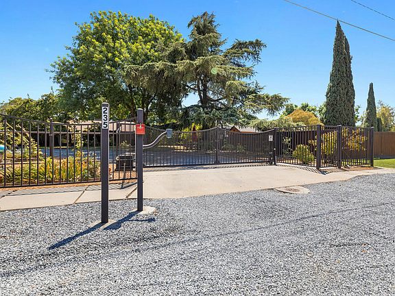 5th image of 235 Hotchkiss Drive