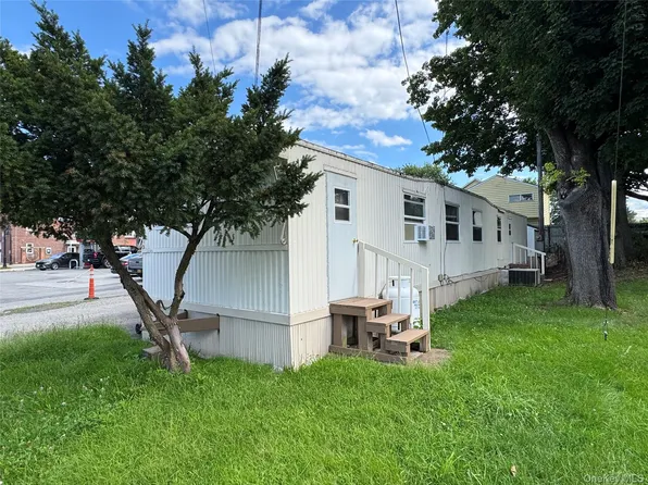 149 Schryver Street, Esopus, NY 12429