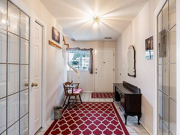 3rd image of 6075 133b St