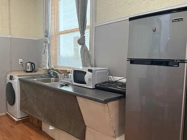 223 Highland Ave #A — Photo 5