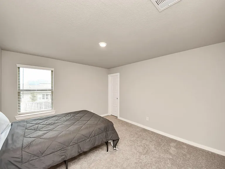 21034 Sunny Ravine Dr — Photo 37