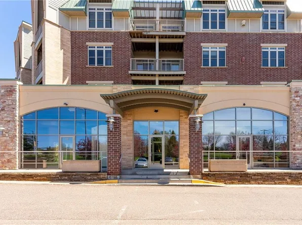 401 Pinnacle Way #411, Eau Claire, WI 54701