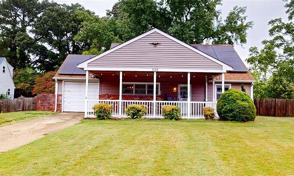 1st image of 829 Round Bay Cir
